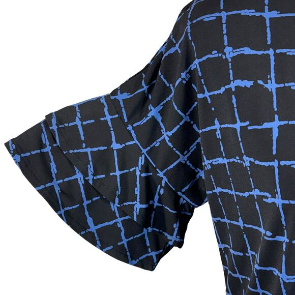 Christopher & Banks Large Top Geometric Stretch Short Ruffled Sleeve Round Neck - Picture 3 of 9